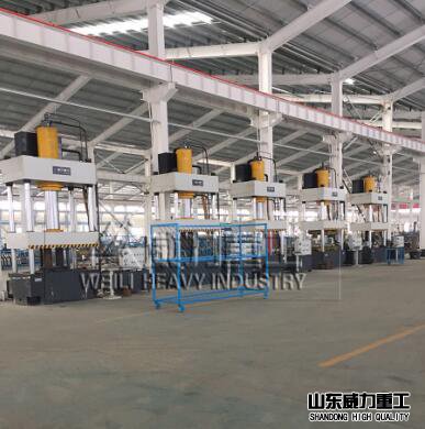 <b>客戶大批采購?fù)χ毓?15噸液壓機(jī)</b>